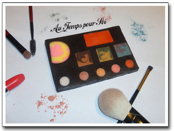 http://claire.video.free.fr/Blog/photos/savon-makeup.jpg